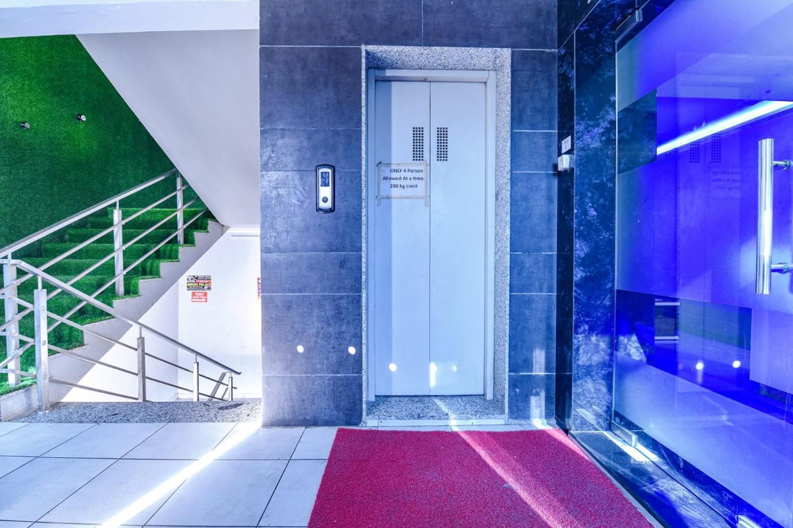 Hotel Avadh Palace, Subhash Bridge, Rto Circle, Ahmedabad Eksteriør bilde
