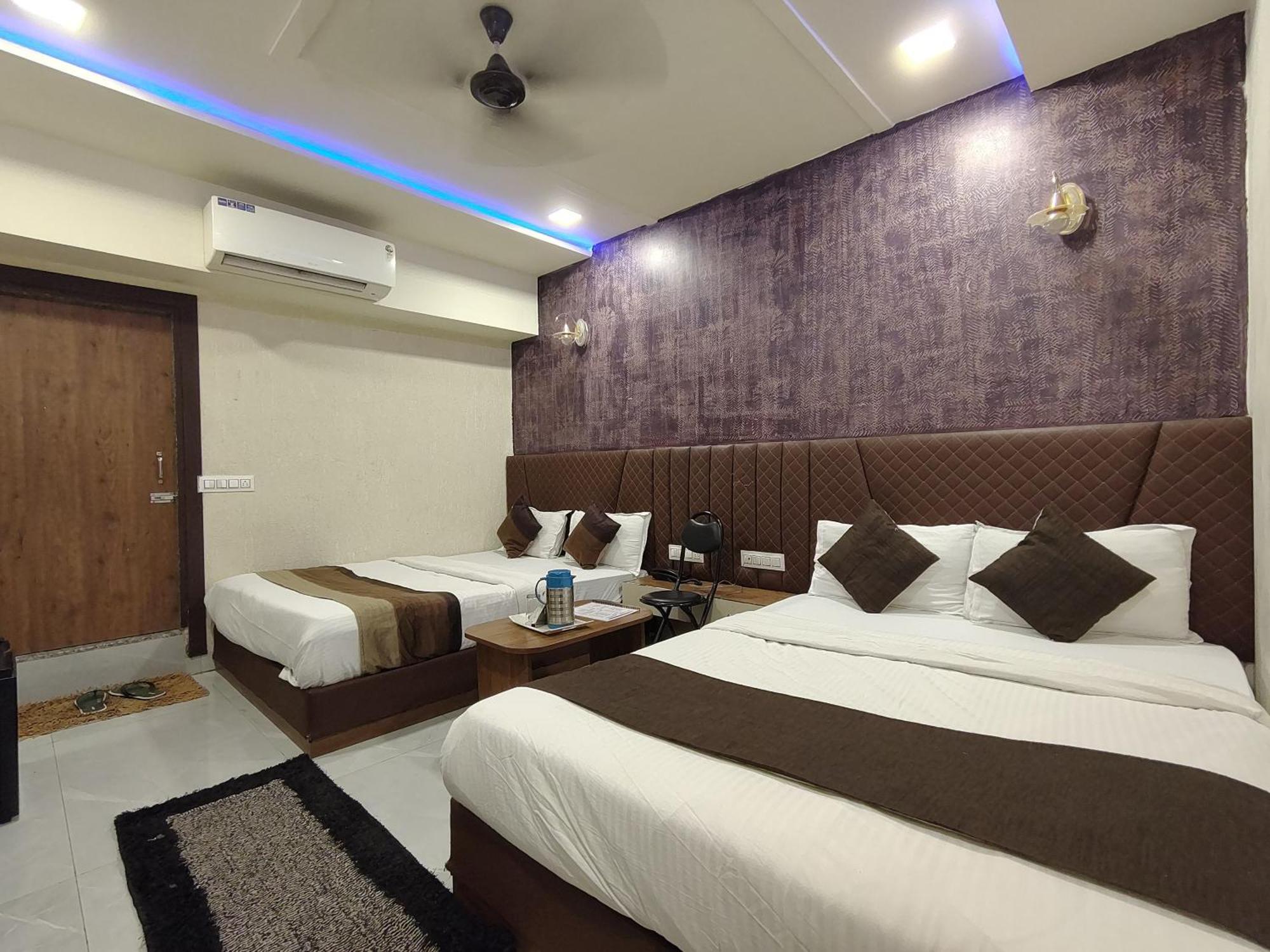 Hotel Avadh Palace, Subhash Bridge, Rto Circle, Ahmedabad Eksteriør bilde
