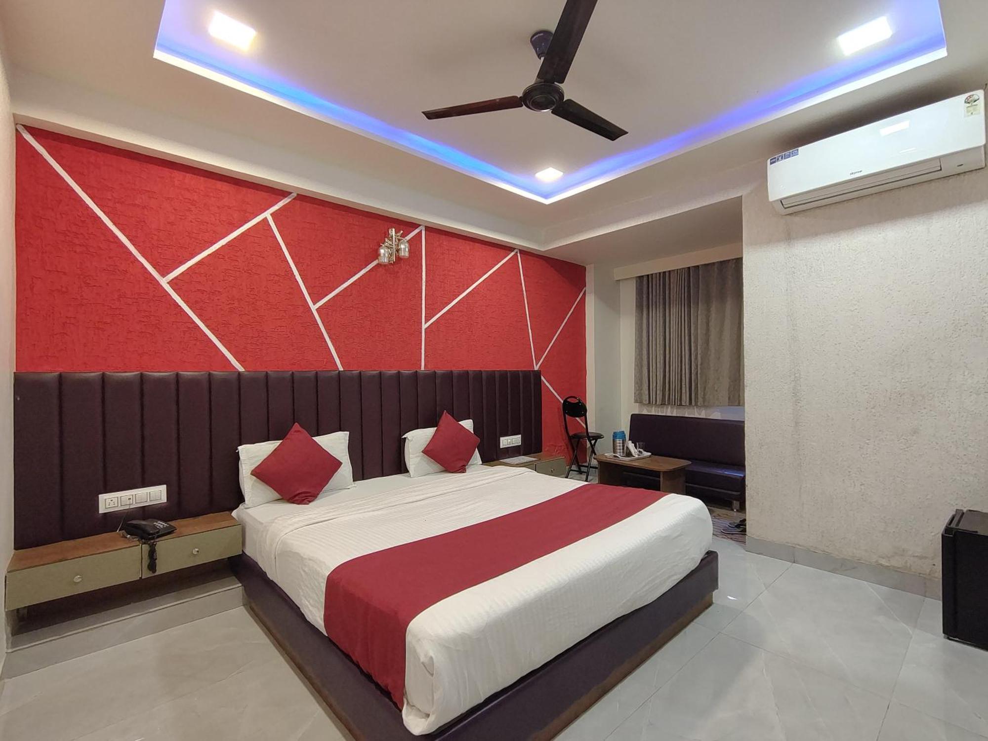 Hotel Avadh Palace, Subhash Bridge, Rto Circle, Ahmedabad Eksteriør bilde