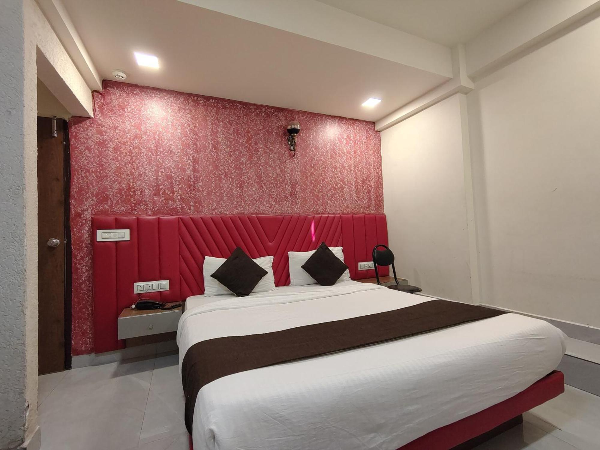 Hotel Avadh Palace, Subhash Bridge, Rto Circle, Ahmedabad Eksteriør bilde
