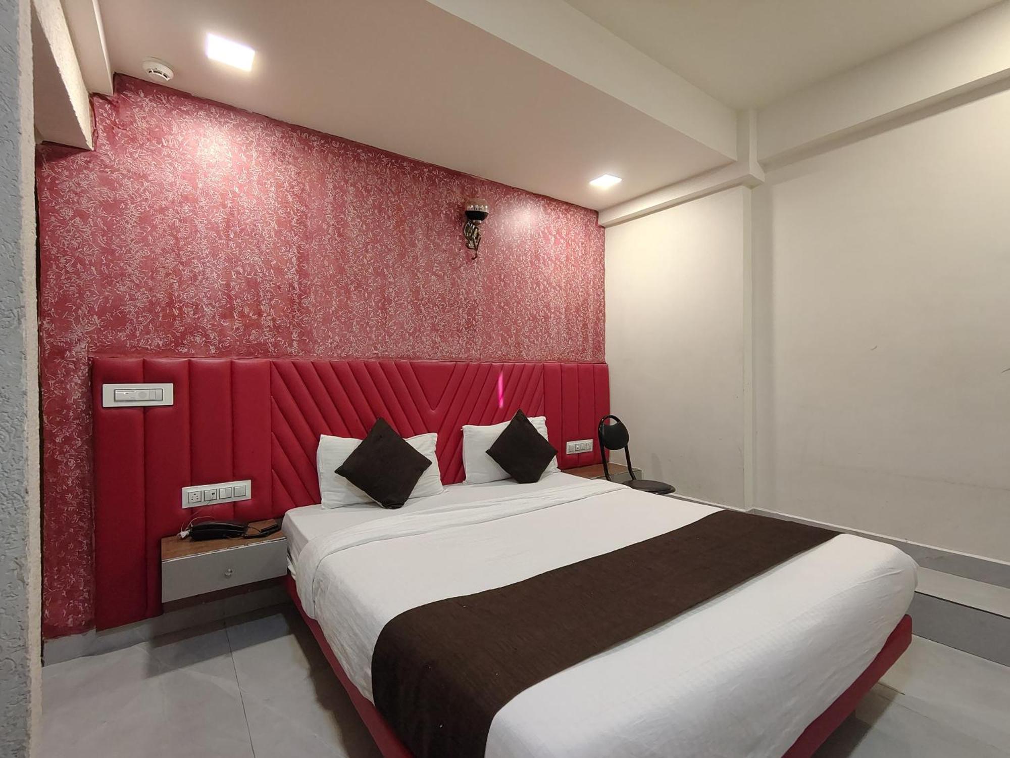 Hotel Avadh Palace, Subhash Bridge, Rto Circle, Ahmedabad Eksteriør bilde
