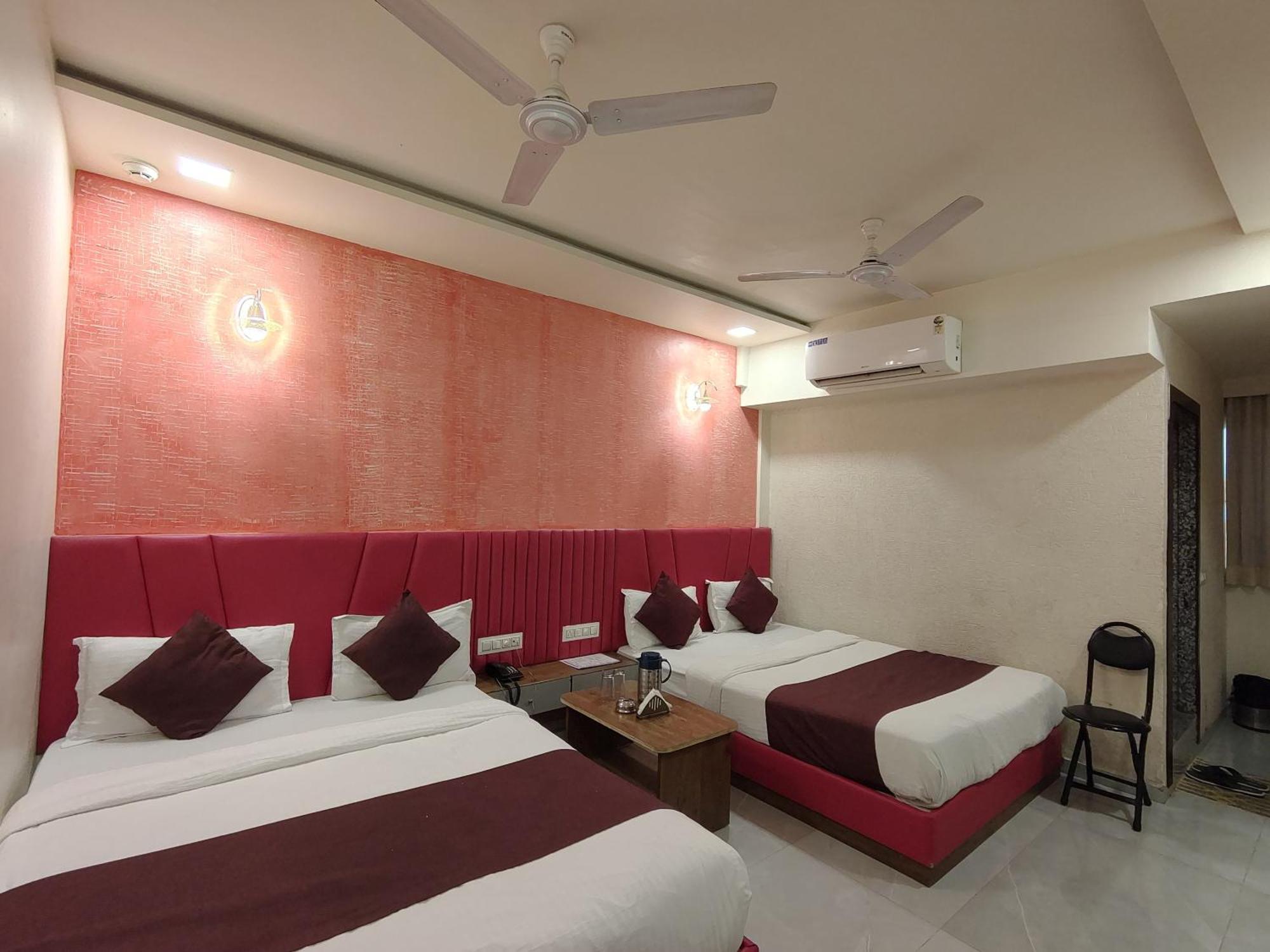 Hotel Avadh Palace, Subhash Bridge, Rto Circle, Ahmedabad Eksteriør bilde